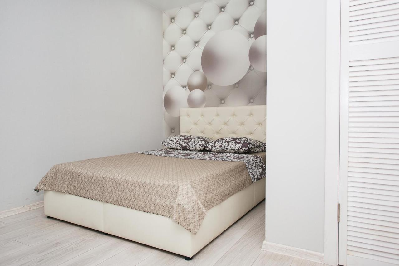 Vip Apartments Faraon Centr Сумы Экстерьер фото
